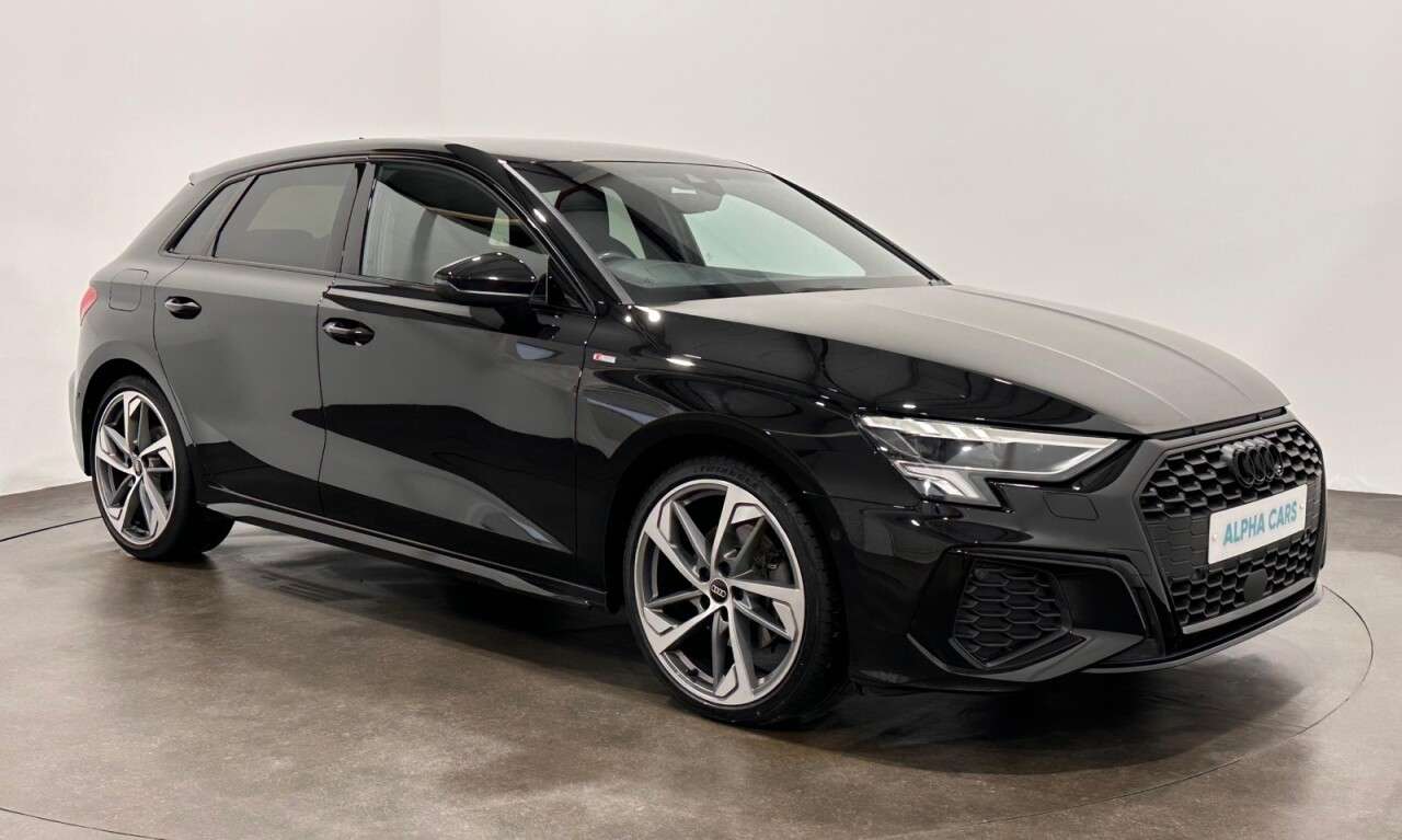 A 2023 AUDI A3 2.0 TDI 35 Black Edition Sportback 5dr Diesel S Tronic Euro 6 (s/s) (150 ps A 2023 AUDI A3 2.0 TDI 35 Black Edition Sportback 5dr Diesel S Tronic Euro 6 (s/s) (150 ps