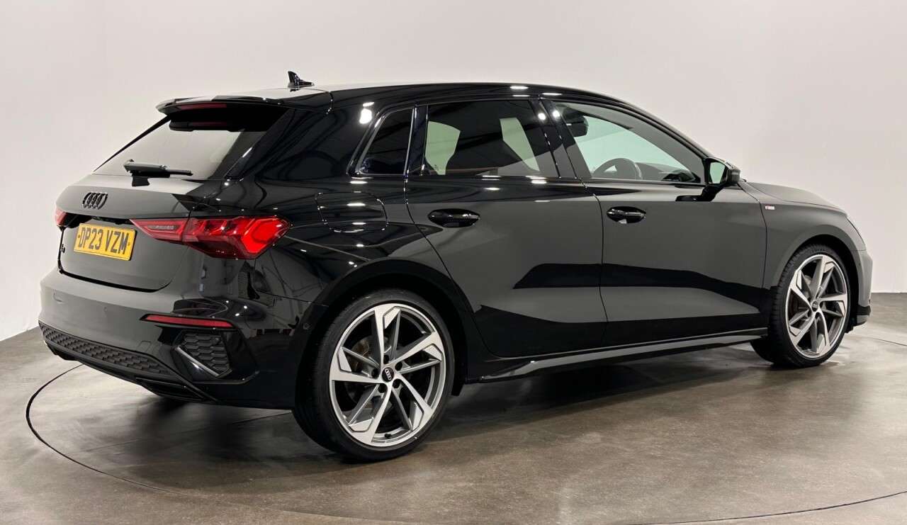 A 2023 AUDI A3 2.0 TDI 35 Black Edition Sportback 5dr Diesel S Tronic Euro 6 (s/s) (150 ps A 2023 AUDI A3 2.0 TDI 35 Black Edition Sportback 5dr Diesel S Tronic Euro 6 (s/s) (150 ps