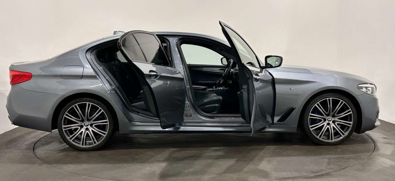2017 BMW 5 SERIES 2017 BMW 5 SERIES