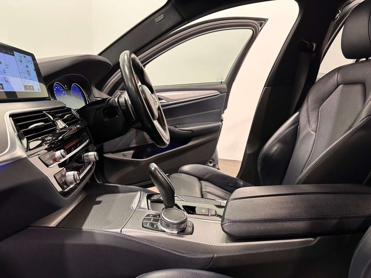 2017 BMW 5 SERIES 2017 BMW 5 SERIES