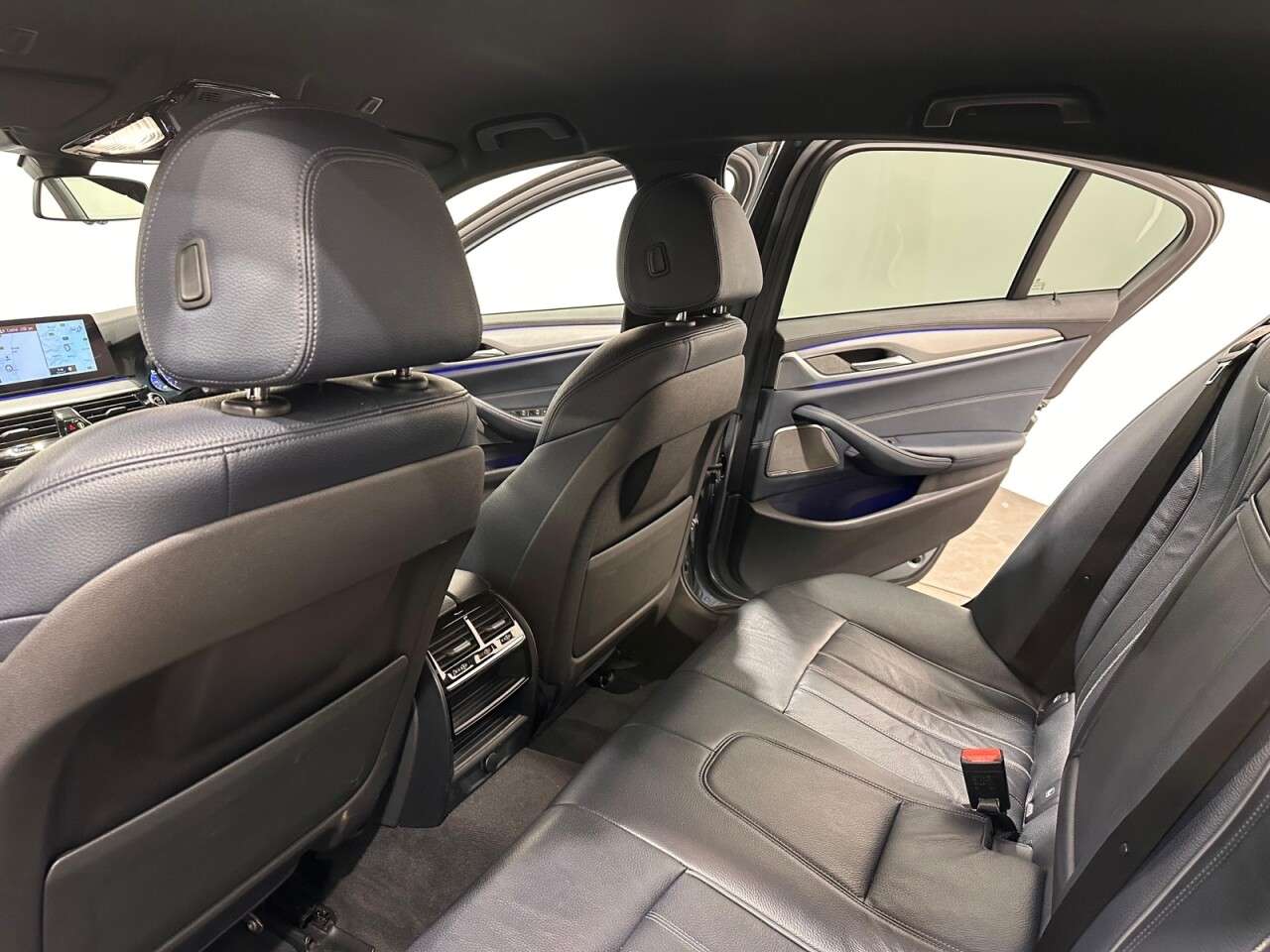 2017 BMW 5 SERIES 2017 BMW 5 SERIES