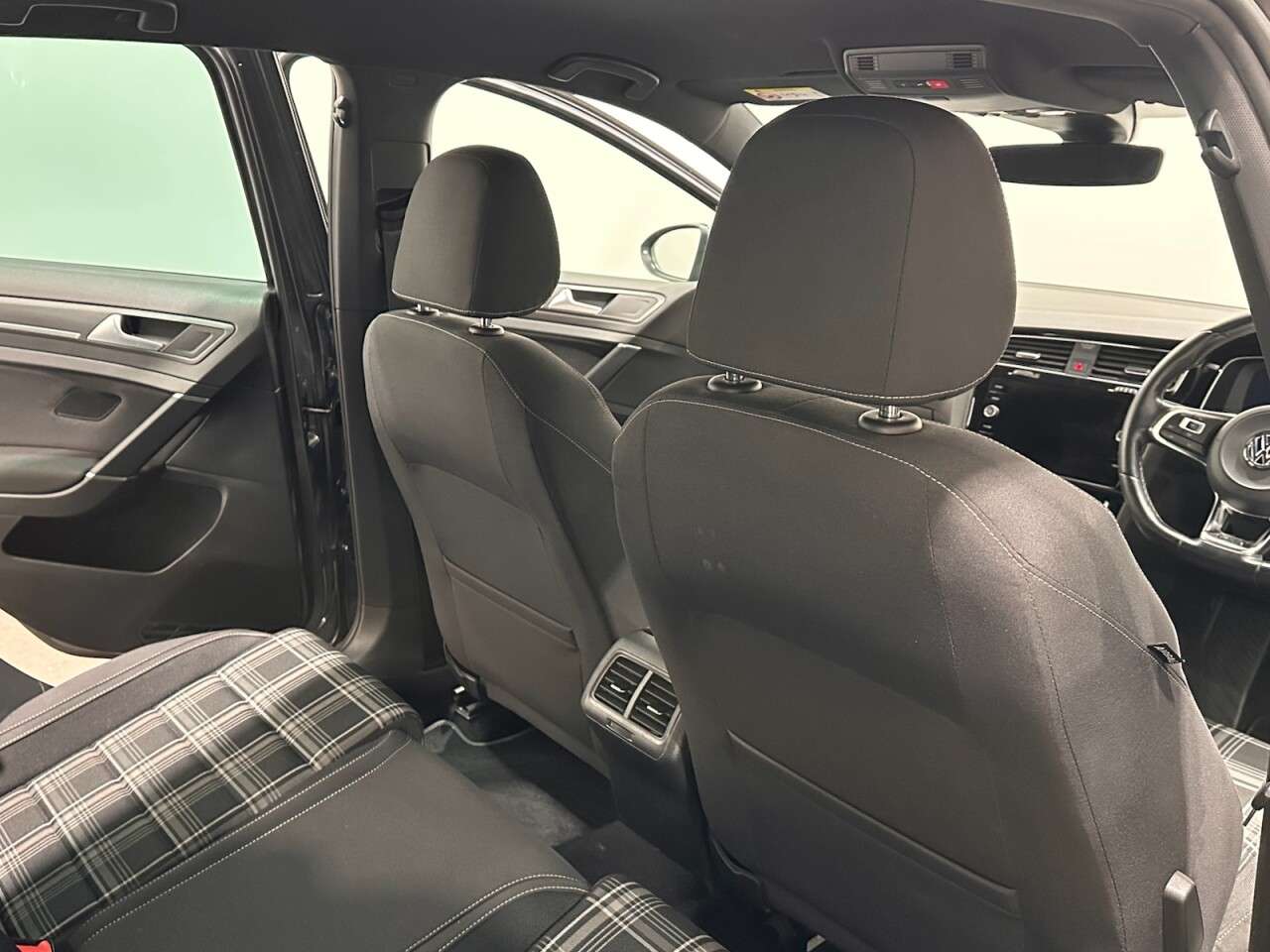 2019 VOLKSWAGEN GOLF 2019 VOLKSWAGEN GOLF