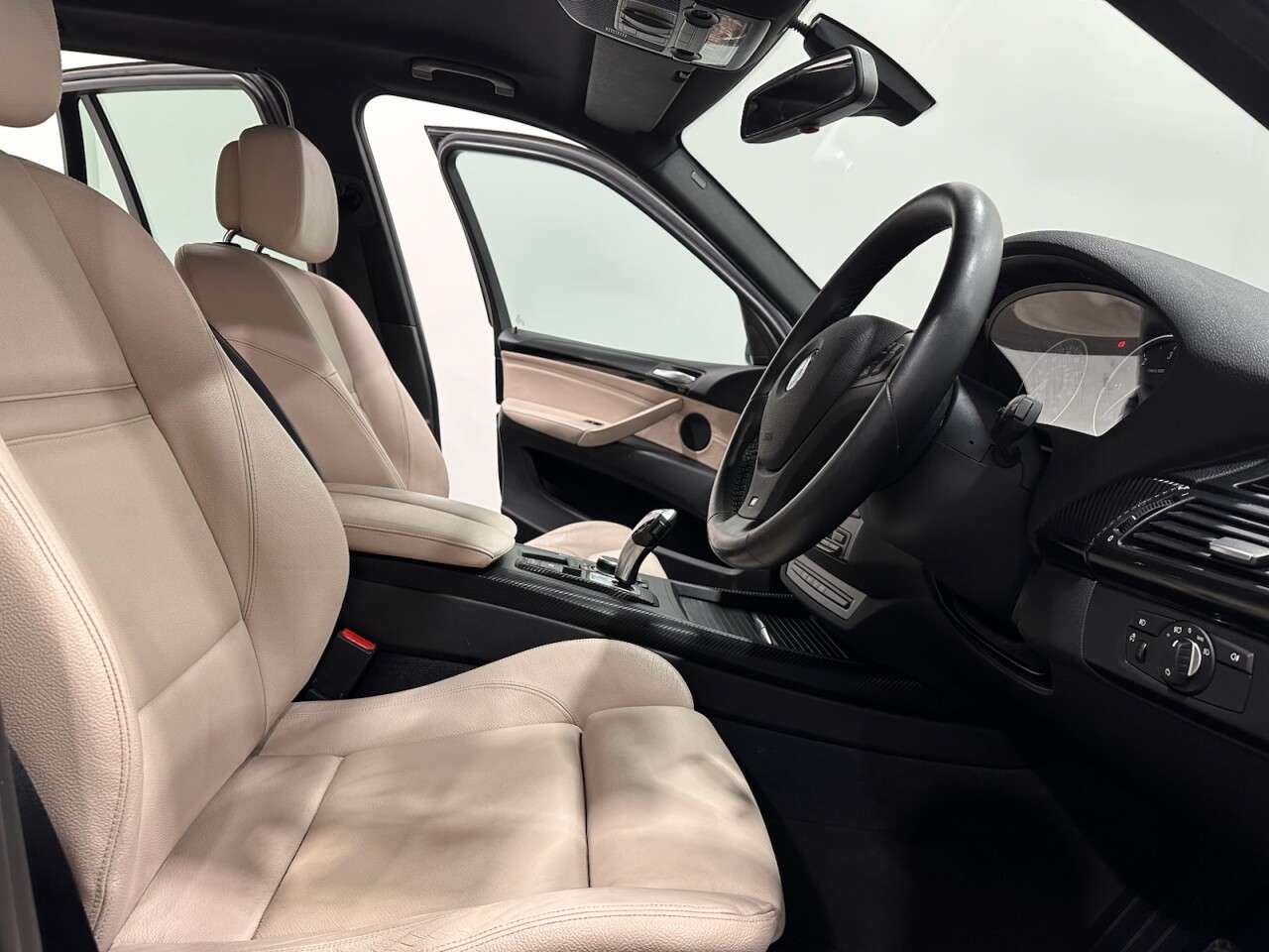 2010 BMW X5 2010 BMW X5