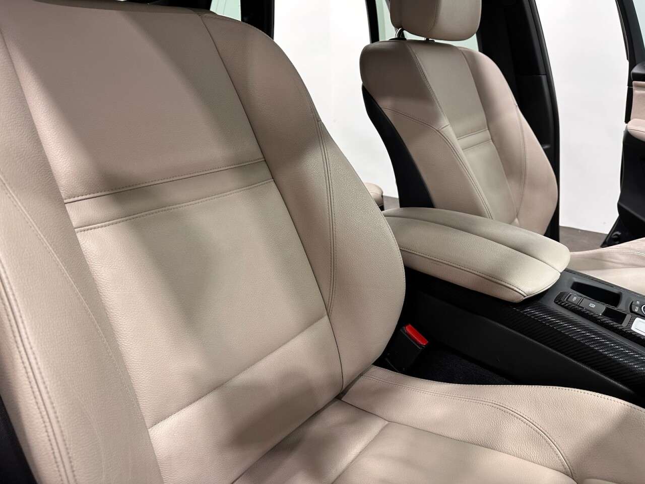 2010 BMW X5 2010 BMW X5
