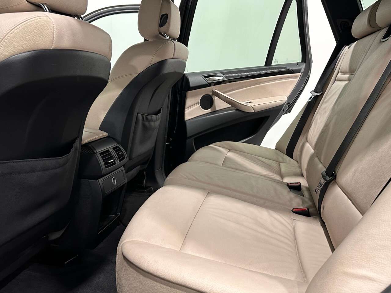 2010 BMW X5 2010 BMW X5