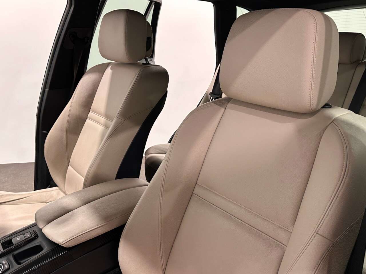 2010 BMW X5 2010 BMW X5