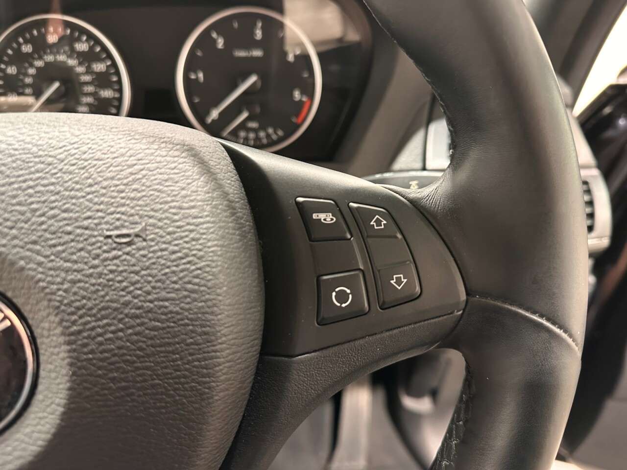 2010 BMW X5 2010 BMW X5