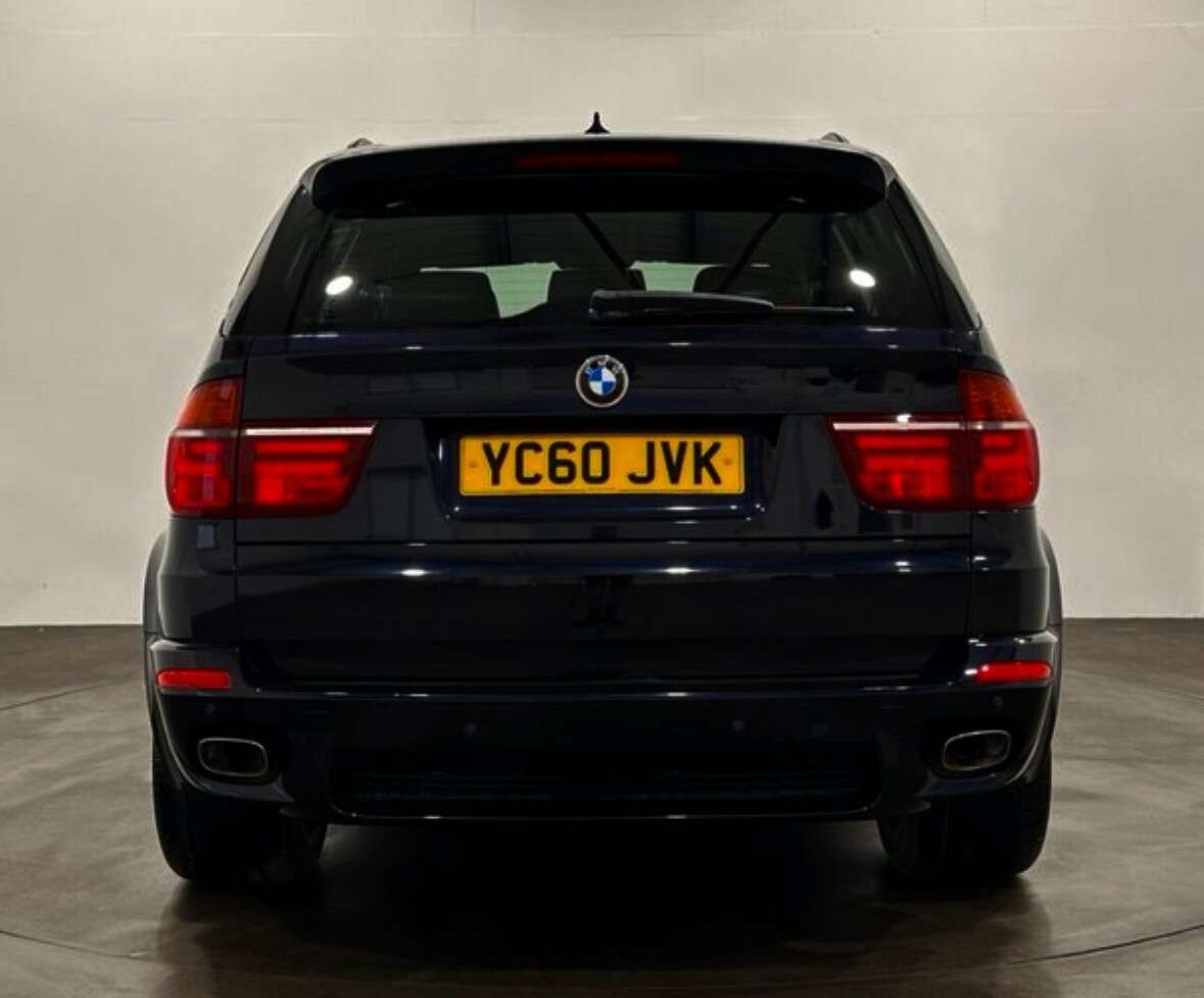 2010 BMW X5 2010 BMW X5