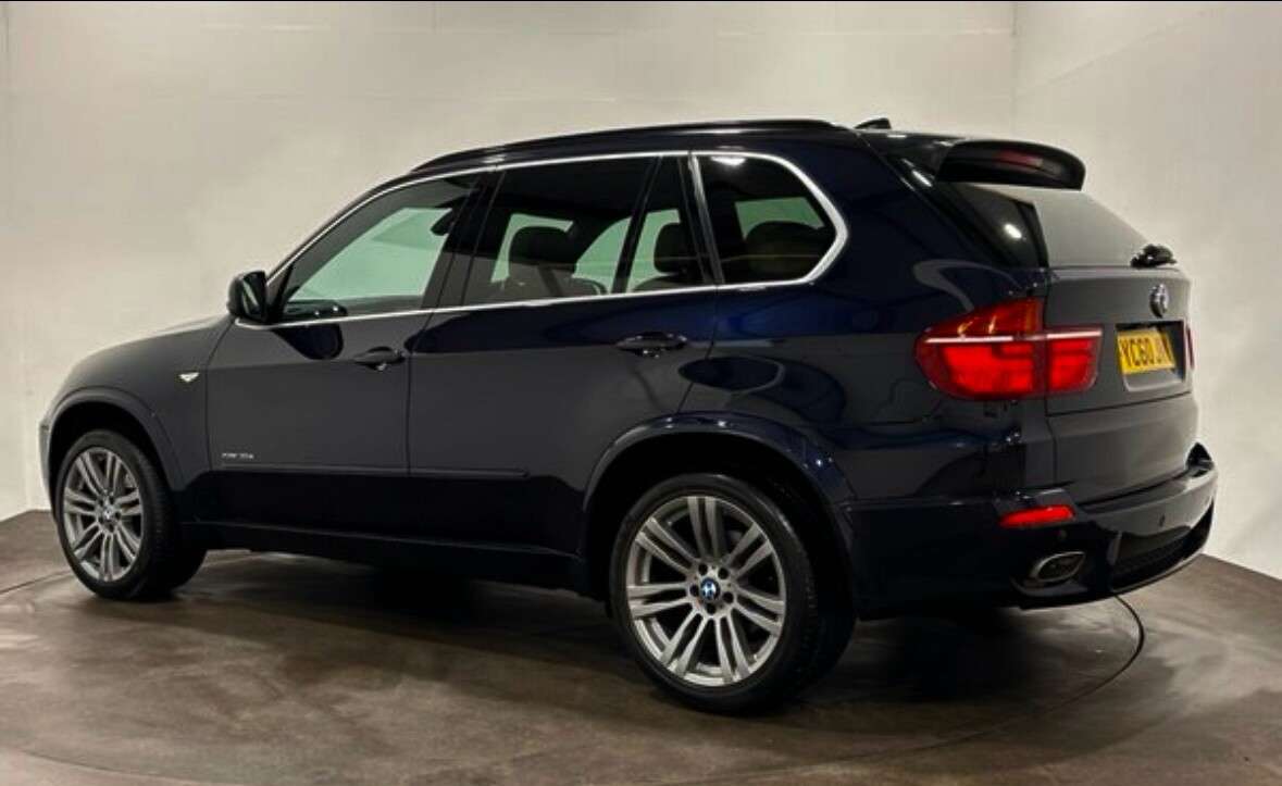A 2010 BMW X5 3.0 30d M Sport SUV 5dr Diesel Steptronic xDrive Euro 5 (245 ps) Low Mileag A 2010 BMW X5 3.0 30d M Sport SUV 5dr Diesel Steptronic xDrive Euro 5 (245 ps) Low Mileag