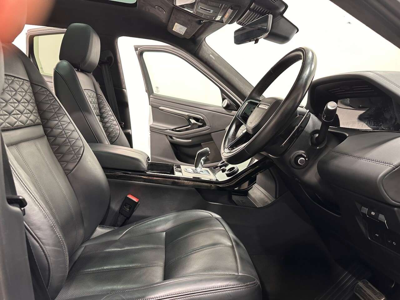 2022 LAND ROVER RANGE ROVER EVOQUE 2022 LAND ROVER RANGE ROVER EVOQUE