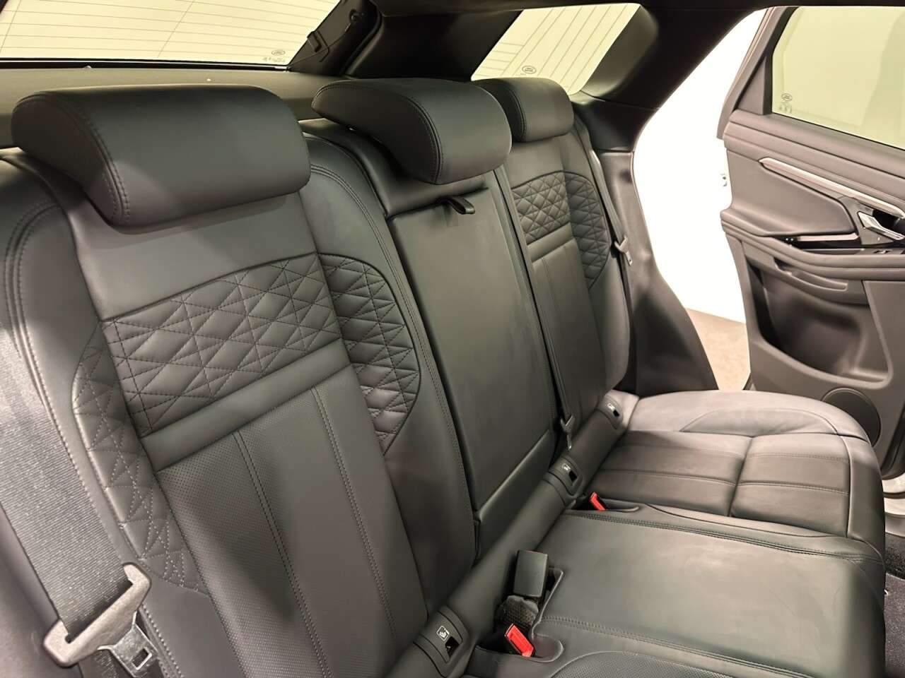 2022 LAND ROVER RANGE ROVER EVOQUE 2022 LAND ROVER RANGE ROVER EVOQUE