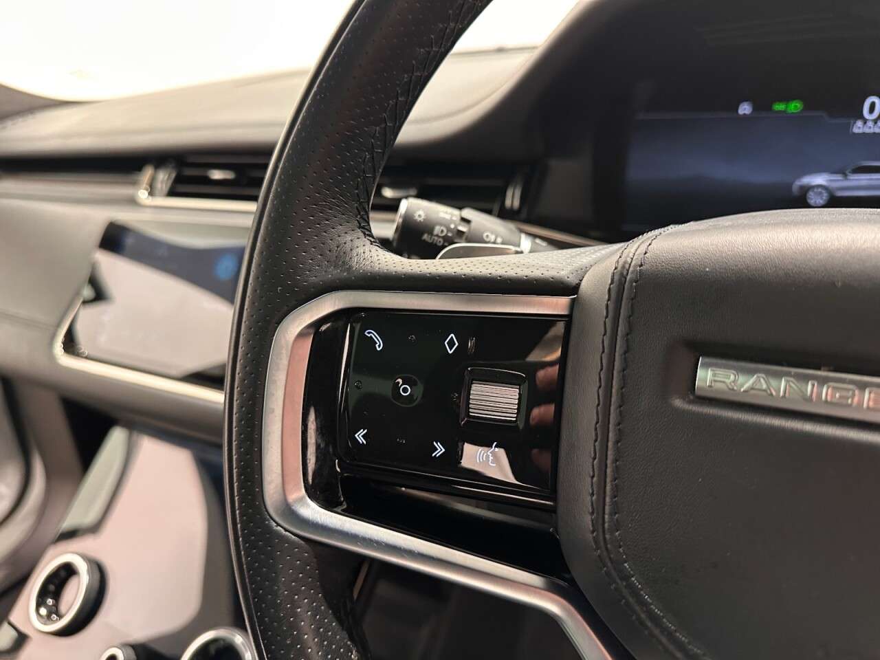 2022 LAND ROVER RANGE ROVER EVOQUE 2022 LAND ROVER RANGE ROVER EVOQUE