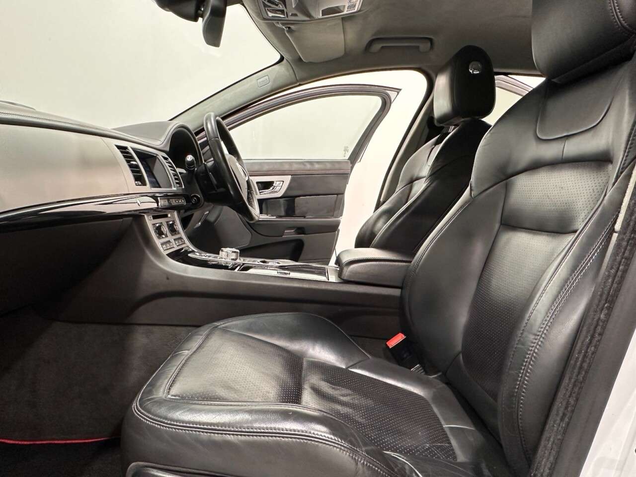 2013 JAGUAR XF 2013 JAGUAR XF