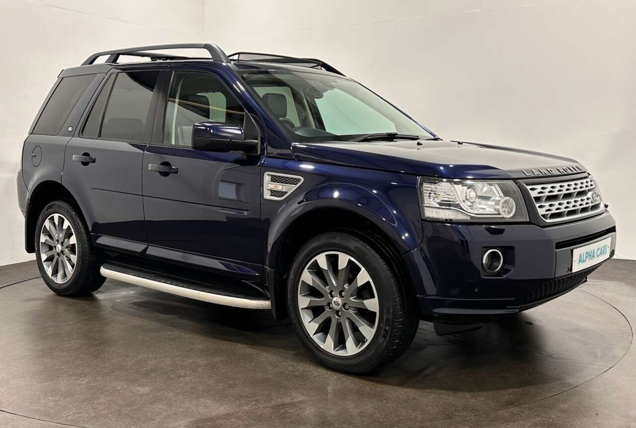 A 2014 LAND ROVER FREELANDER 2 2.2 SD4 HSE Lux SUV 5dr Diesel CommandShift 4WD Euro 5 (190 ps) Full Ebony A 2014 LAND ROVER FREELANDER 2 2.2 SD4 HSE Lux SUV 5dr Diesel CommandShift 4WD Euro 5 (190 ps) Full Ebony
