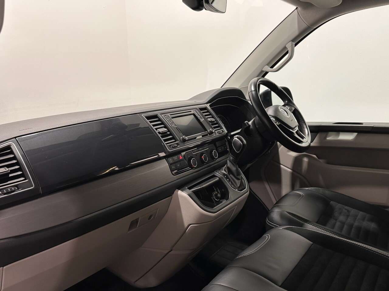 2019 VOLKSWAGEN CAMPER 2019 VOLKSWAGEN CAMPER