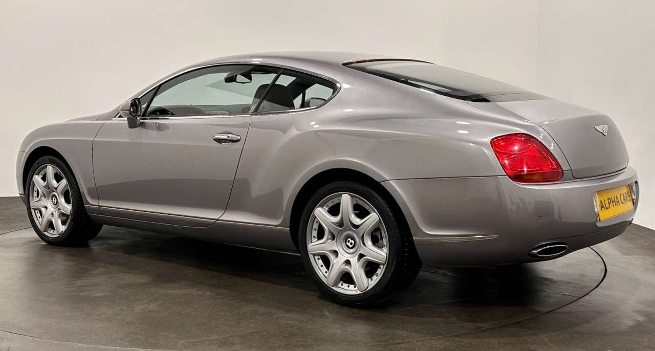 A 2007 BENTLEY CONTINENTAL 6.0 GT Coupe 2dr Petrol Automatic (410 g/km, 552 bhp) A 2007 BENTLEY CONTINENTAL 6.0 GT Coupe 2dr Petrol Automatic (410 g/km, 552 bhp)