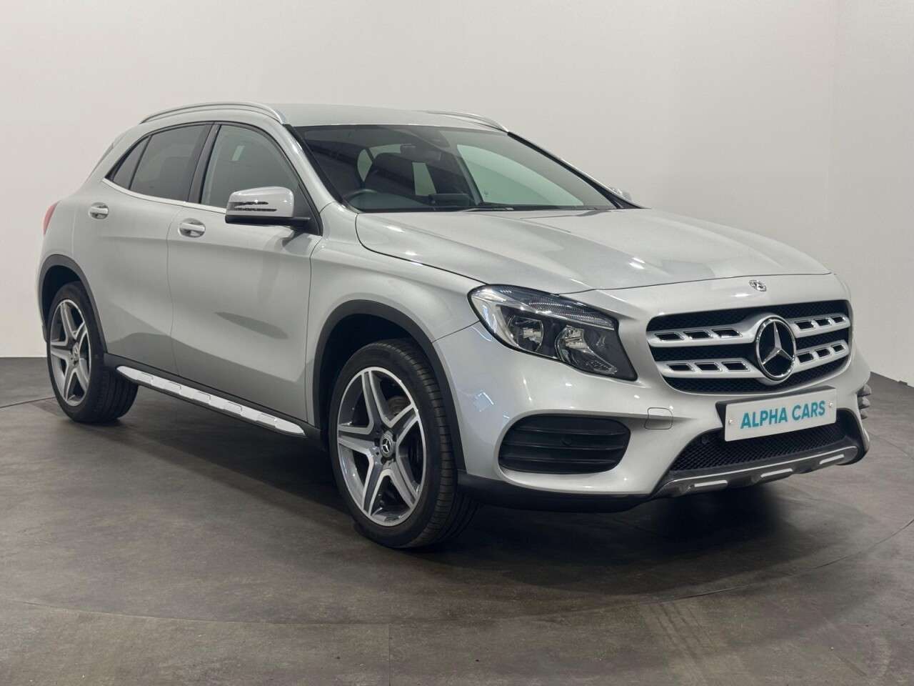 A 2018 MERCEDES-BENZ GLA 2.1 GLA220d AMG Line SUV 5dr Diesel 7G-DCT 4MATIC Euro 6 (s/s) (177 ps) A 2018 MERCEDES-BENZ GLA 2.1 GLA220d AMG Line SUV 5dr Diesel 7G-DCT 4MATIC Euro 6 (s/s) (177 ps)