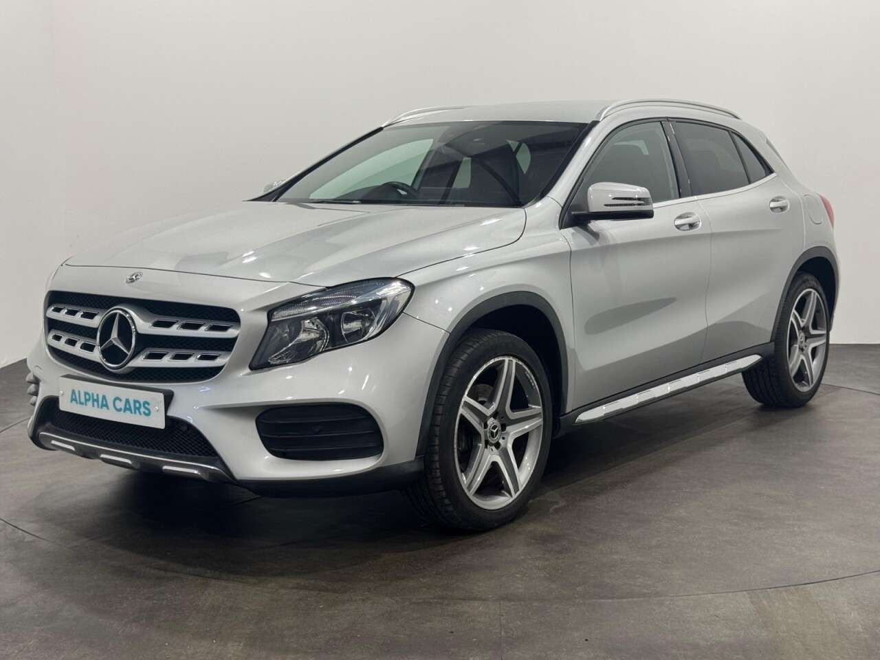 A 2018 MERCEDES-BENZ GLA 2.1 GLA220d AMG Line SUV 5dr Diesel 7G-DCT 4MATIC Euro 6 (s/s) (177 ps) A 2018 MERCEDES-BENZ GLA 2.1 GLA220d AMG Line SUV 5dr Diesel 7G-DCT 4MATIC Euro 6 (s/s) (177 ps)