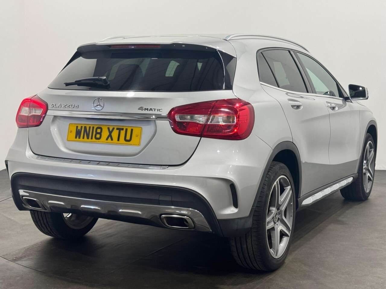 A 2018 MERCEDES-BENZ GLA 2.1 GLA220d AMG Line SUV 5dr Diesel 7G-DCT 4MATIC Euro 6 (s/s) (177 ps) A 2018 MERCEDES-BENZ GLA 2.1 GLA220d AMG Line SUV 5dr Diesel 7G-DCT 4MATIC Euro 6 (s/s) (177 ps)
