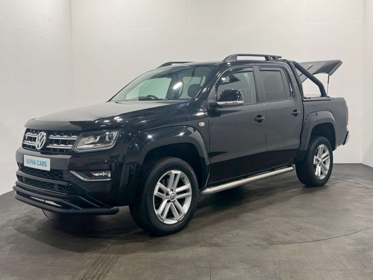 A 2019 VOLKSWAGEN AMAROK 3.0 TDI V6 Highline Pickup Double Cab 4dr Diesel Auto 4Motion Euro 6 (s/s) A 2019 VOLKSWAGEN AMAROK 3.0 TDI V6 Highline Pickup Double Cab 4dr Diesel Auto 4Motion Euro 6 (s/s)
