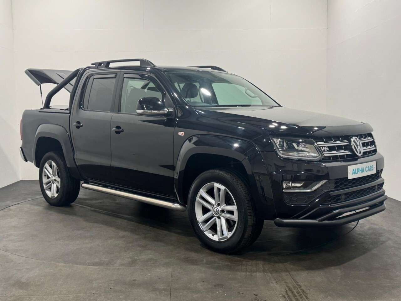 A 2019 VOLKSWAGEN AMAROK 3.0 TDI V6 Highline Pickup Double Cab 4dr Diesel Auto 4Motion Euro 6 (s/s) A 2019 VOLKSWAGEN AMAROK 3.0 TDI V6 Highline Pickup Double Cab 4dr Diesel Auto 4Motion Euro 6 (s/s)