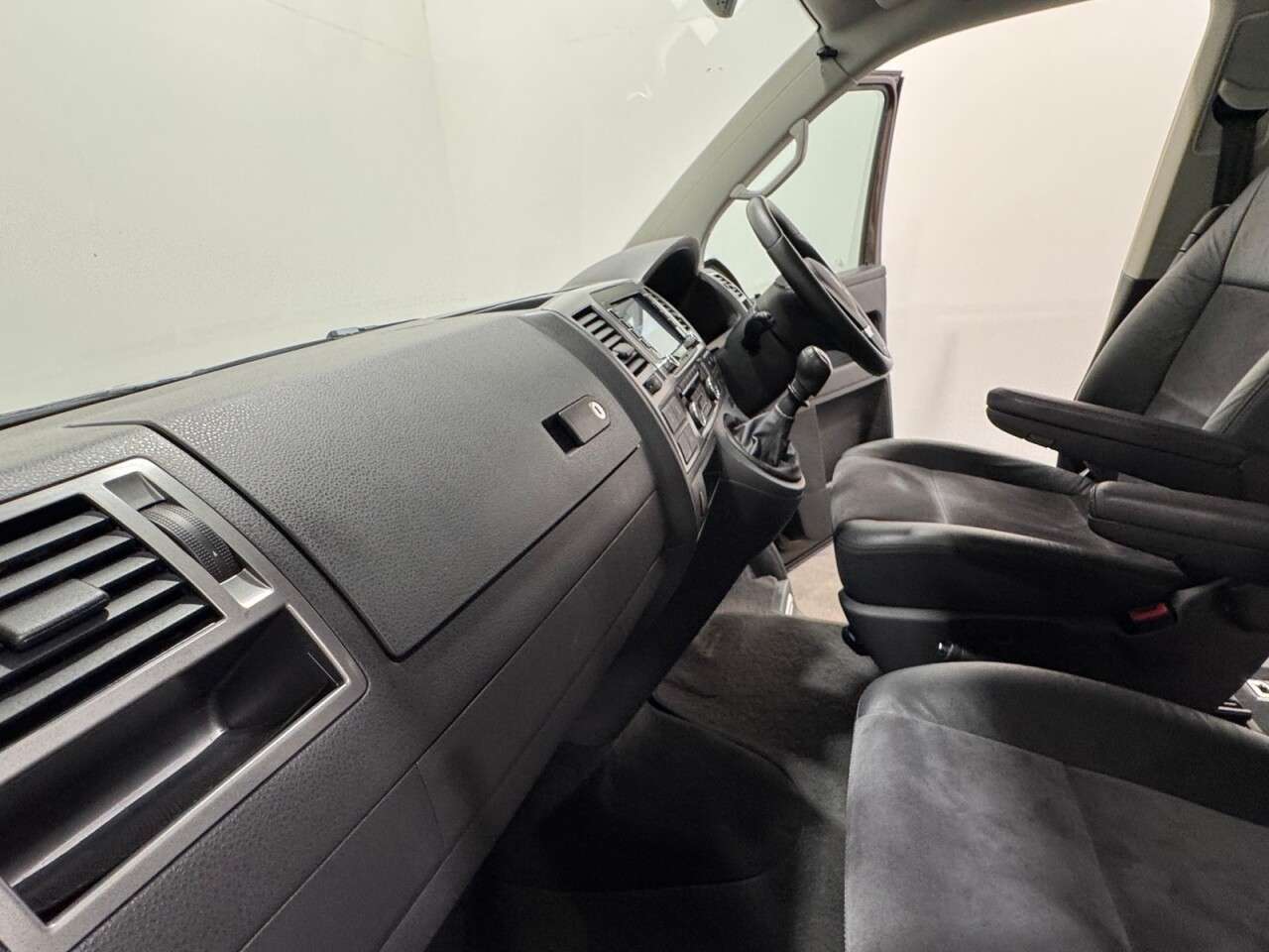 2014 VOLKSWAGEN CARAVELLE 2014 VOLKSWAGEN CARAVELLE