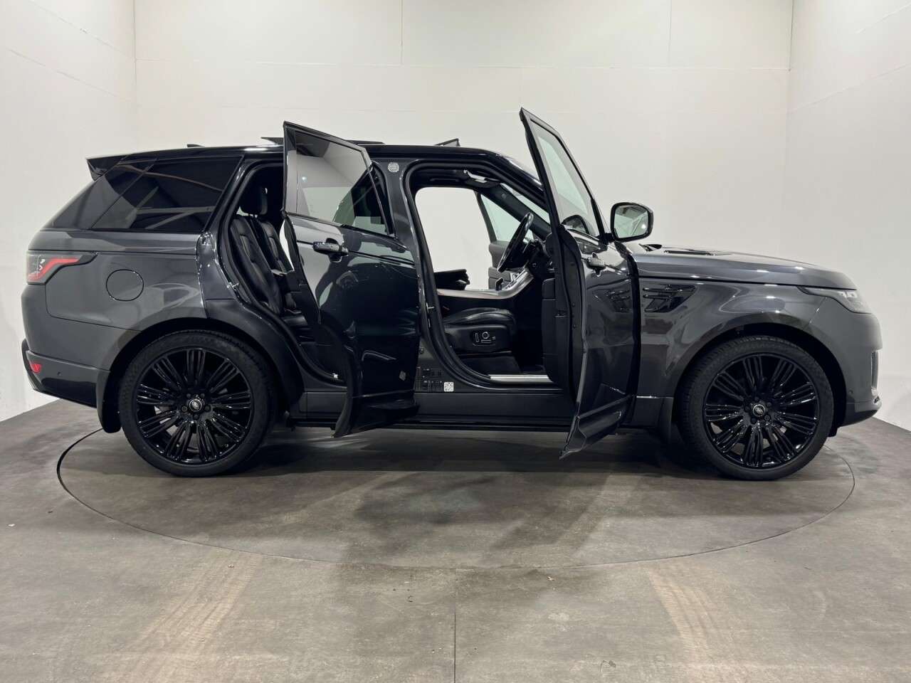 2018 LAND ROVER RANGE ROVER SPORT 2018 LAND ROVER RANGE ROVER SPORT