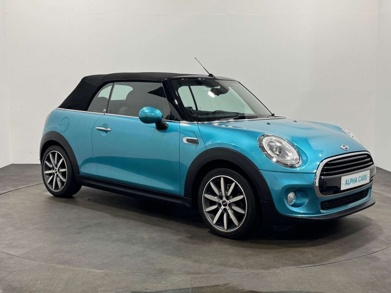 A 2016 MINI CONVERTIBLE 1.5 Cooper Convertible 2dr Petrol Manual Euro 6 (s/s) (136 ps) A 2016 MINI CONVERTIBLE 1.5 Cooper Convertible 2dr Petrol Manual Euro 6 (s/s) (136 ps)