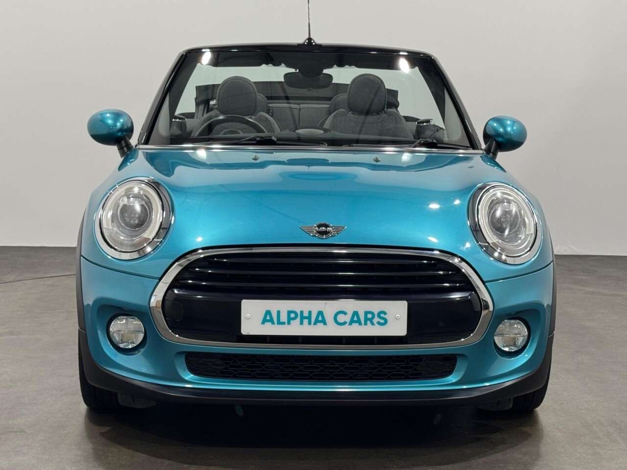2016 MINI CONVERTIBLE 2016 MINI CONVERTIBLE