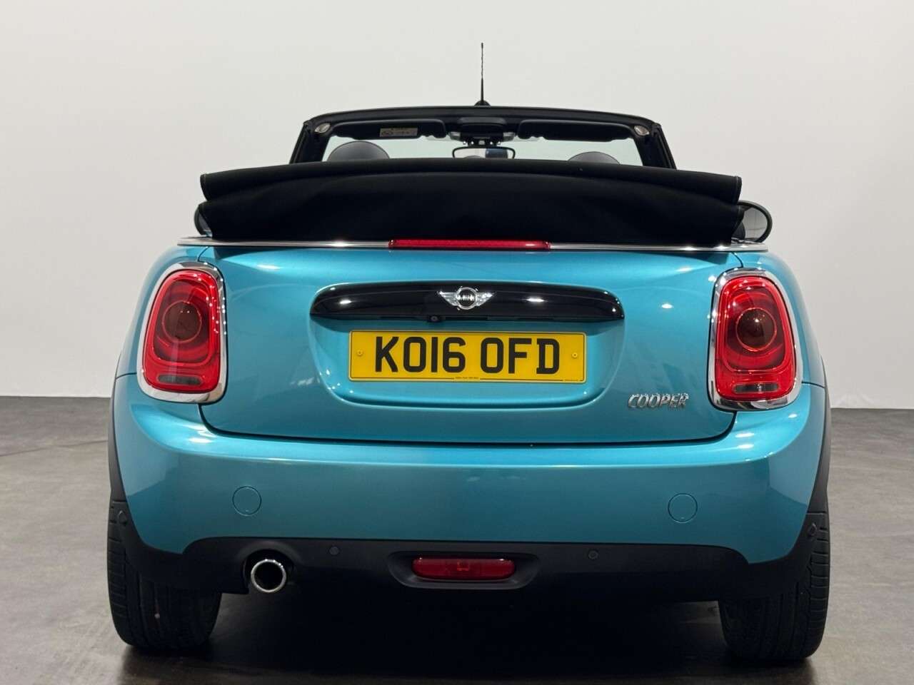 2016 MINI CONVERTIBLE 2016 MINI CONVERTIBLE