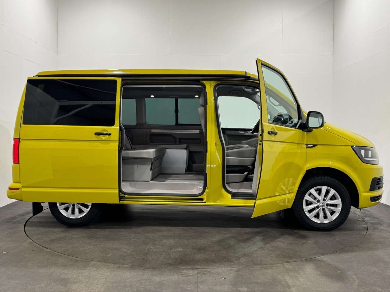 2019 VOLKSWAGEN CALIFORNIA 2019 VOLKSWAGEN CALIFORNIA