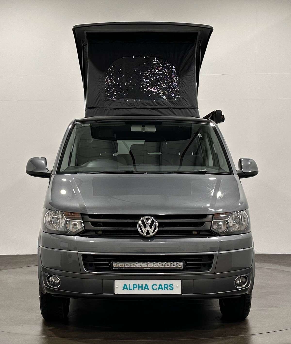A 2015 VOLKSWAGEN CAMPERVAN 2.0 TDI T28 Trendline Campervan Diesel Manual L1 H1 (198 g/km, 101 bhp) Pop A 2015 VOLKSWAGEN CAMPERVAN 2.0 TDI T28 Trendline Campervan Diesel Manual L1 H1 (198 g/km, 101 bhp) Pop