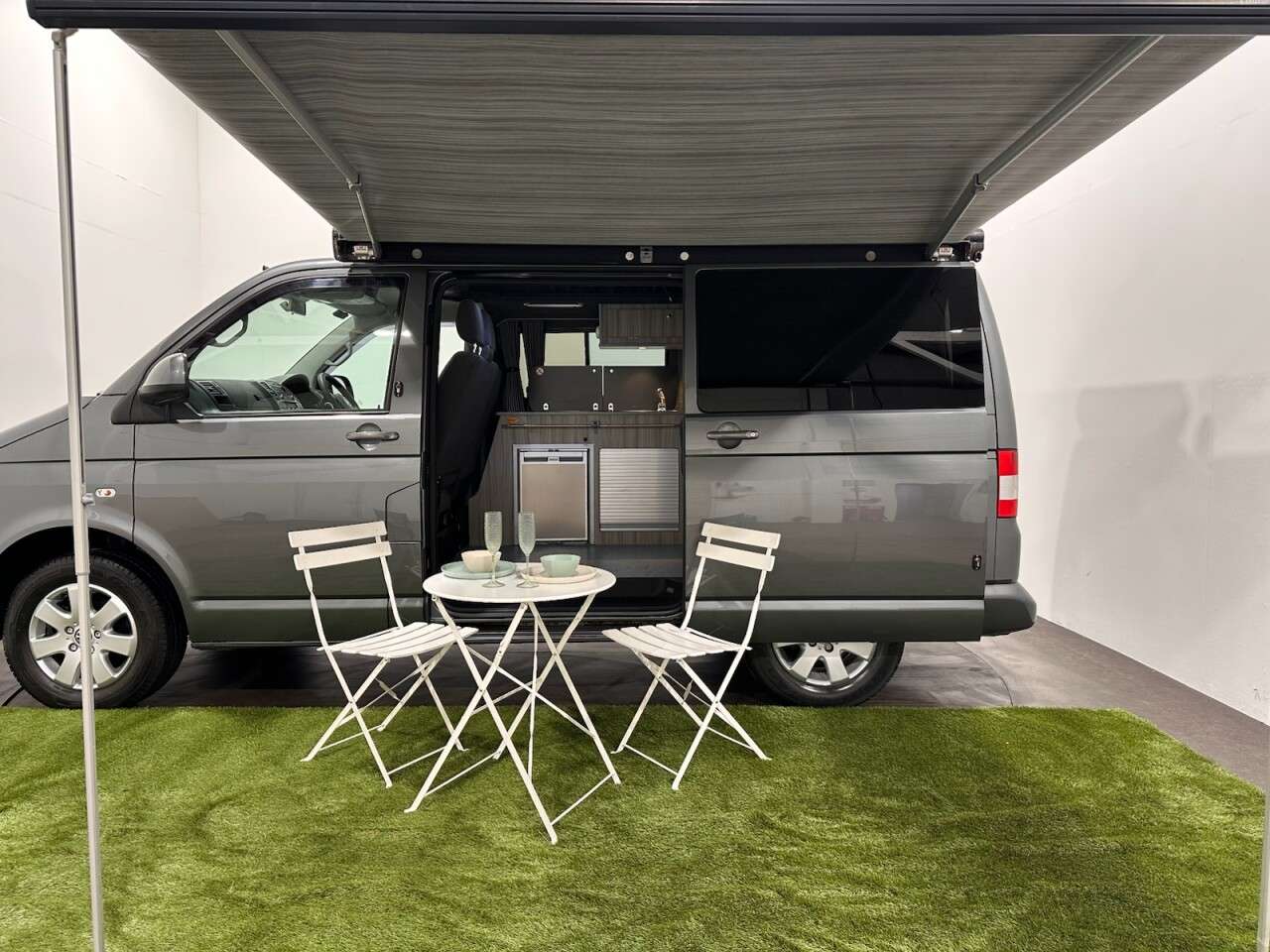 2015 VOLKSWAGEN CAMPERVAN 2015 VOLKSWAGEN CAMPERVAN