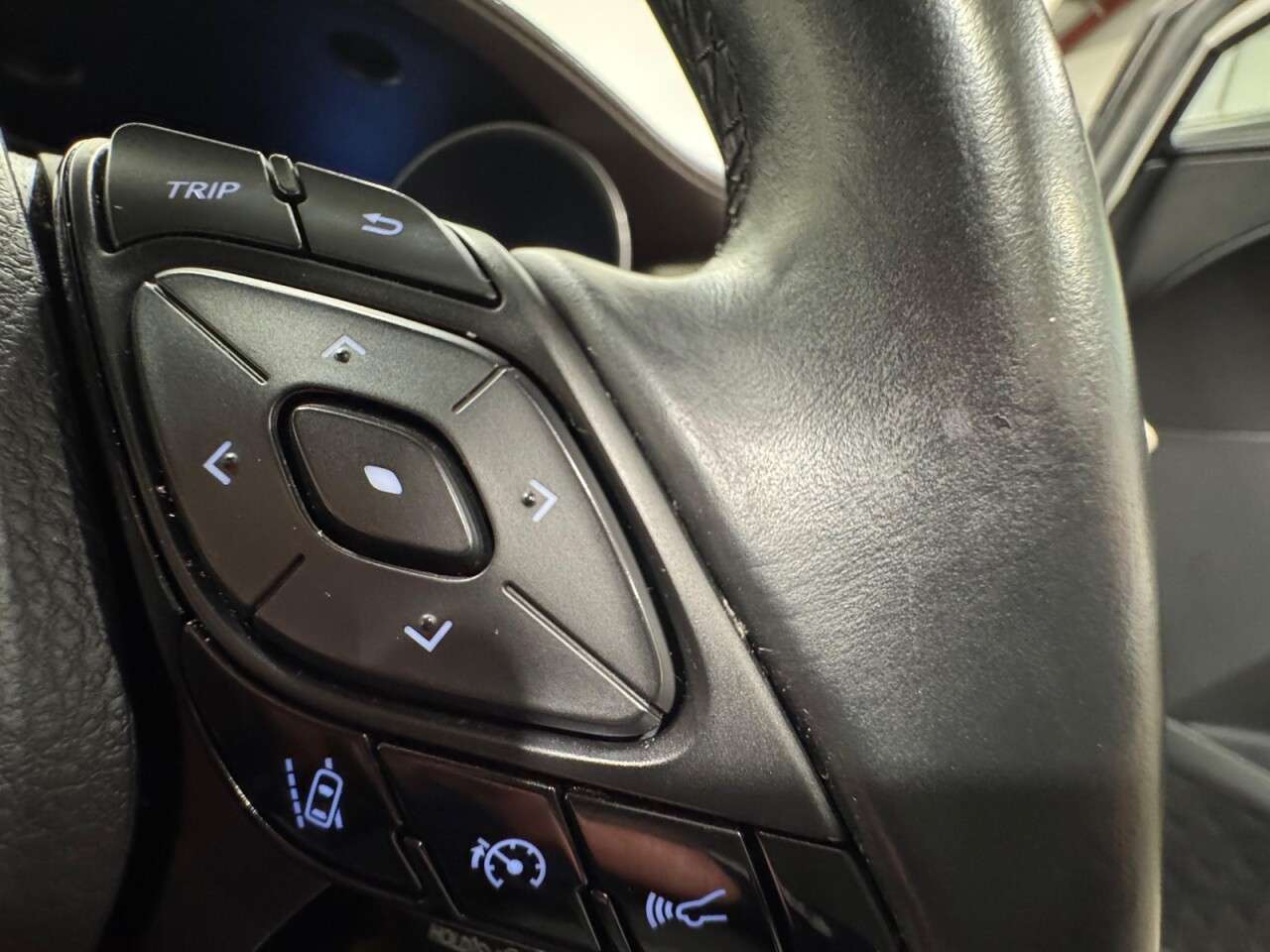 2018 TOYOTA C-HR 2018 TOYOTA C-HR