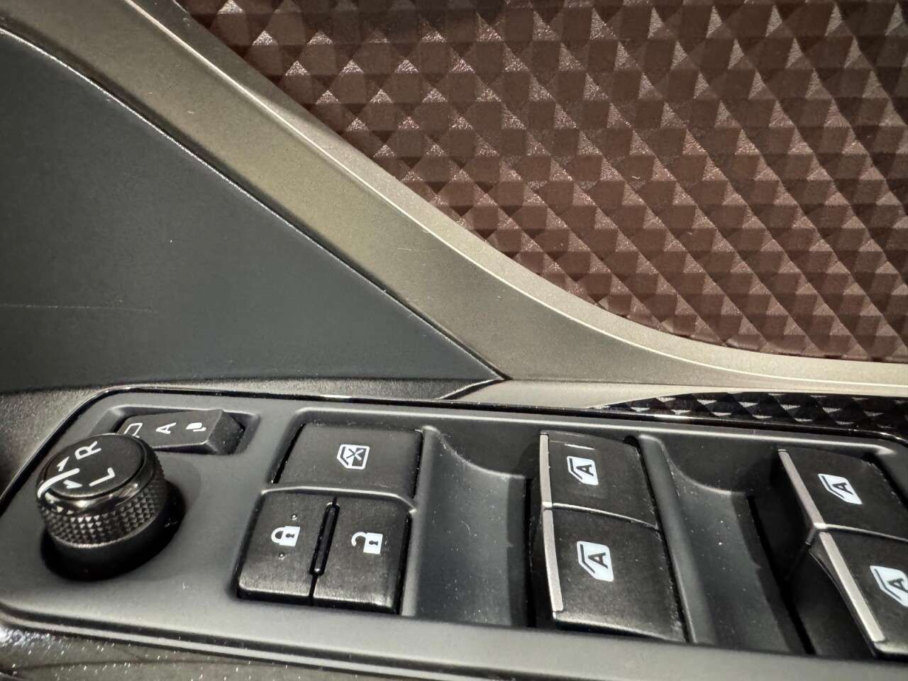 2018 TOYOTA C-HR 2018 TOYOTA C-HR