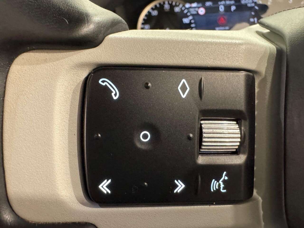 2023 LAND ROVER DEFENDER 90 2023 LAND ROVER DEFENDER 90