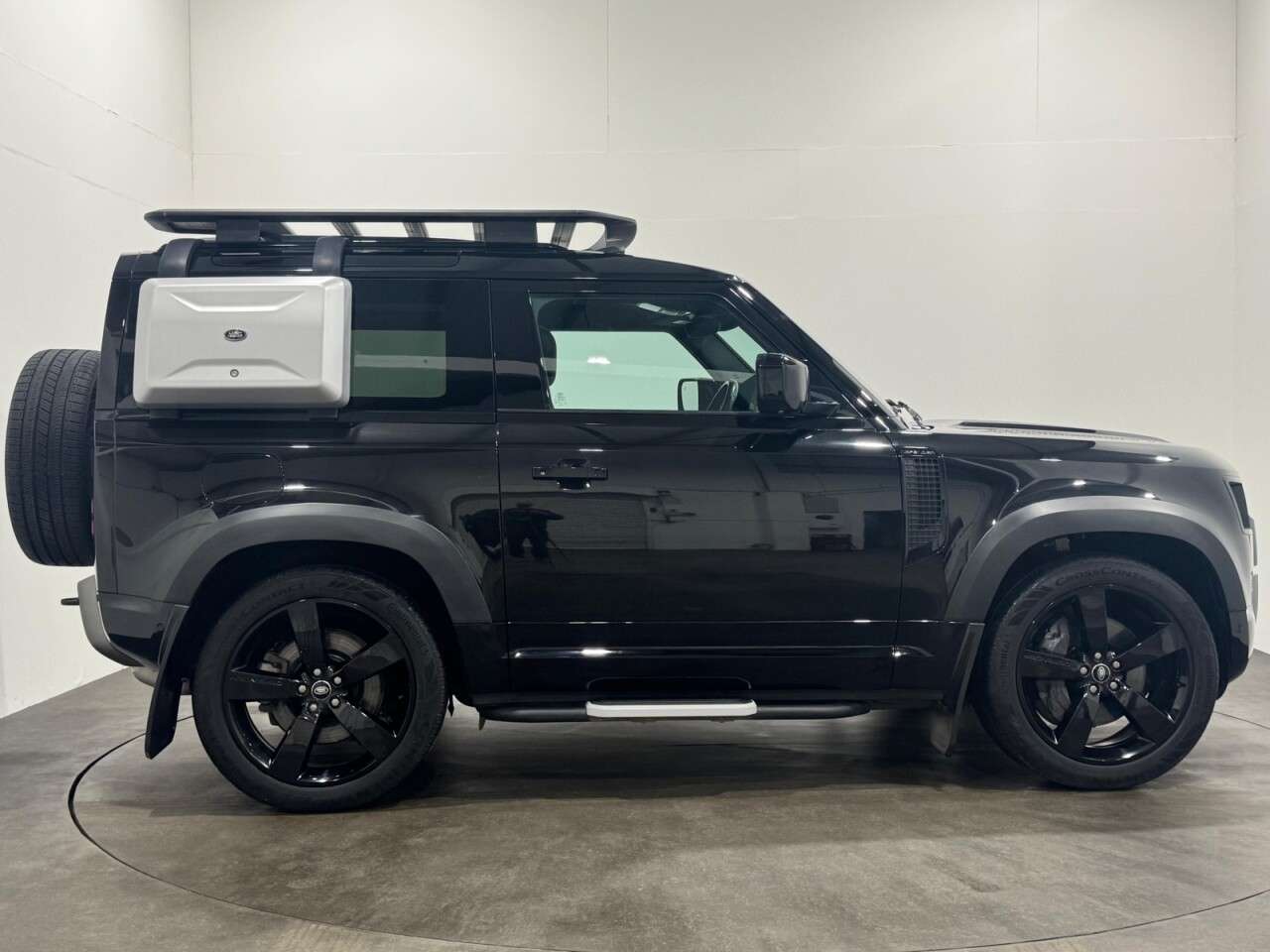 2023 LAND ROVER DEFENDER 90 2023 LAND ROVER DEFENDER 90