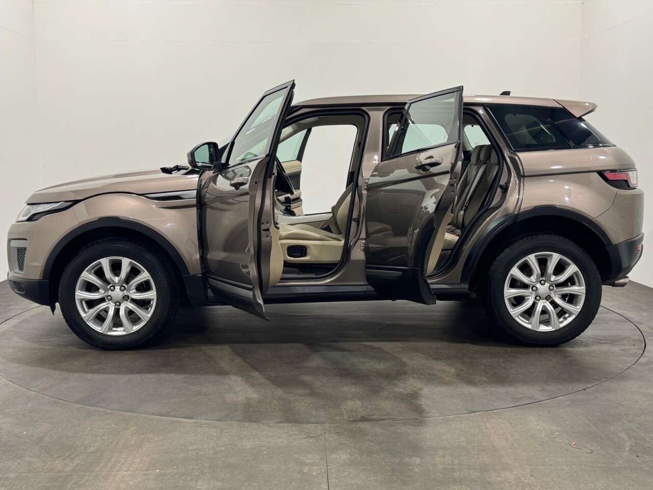 2016 LAND ROVER RANGE ROVER EVOQUE 2016 LAND ROVER RANGE ROVER EVOQUE