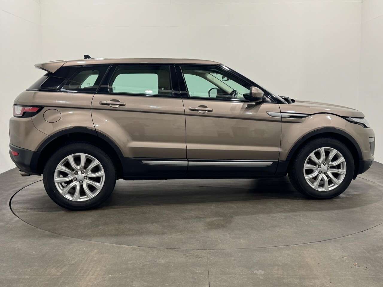 2016 LAND ROVER RANGE ROVER EVOQUE 2016 LAND ROVER RANGE ROVER EVOQUE