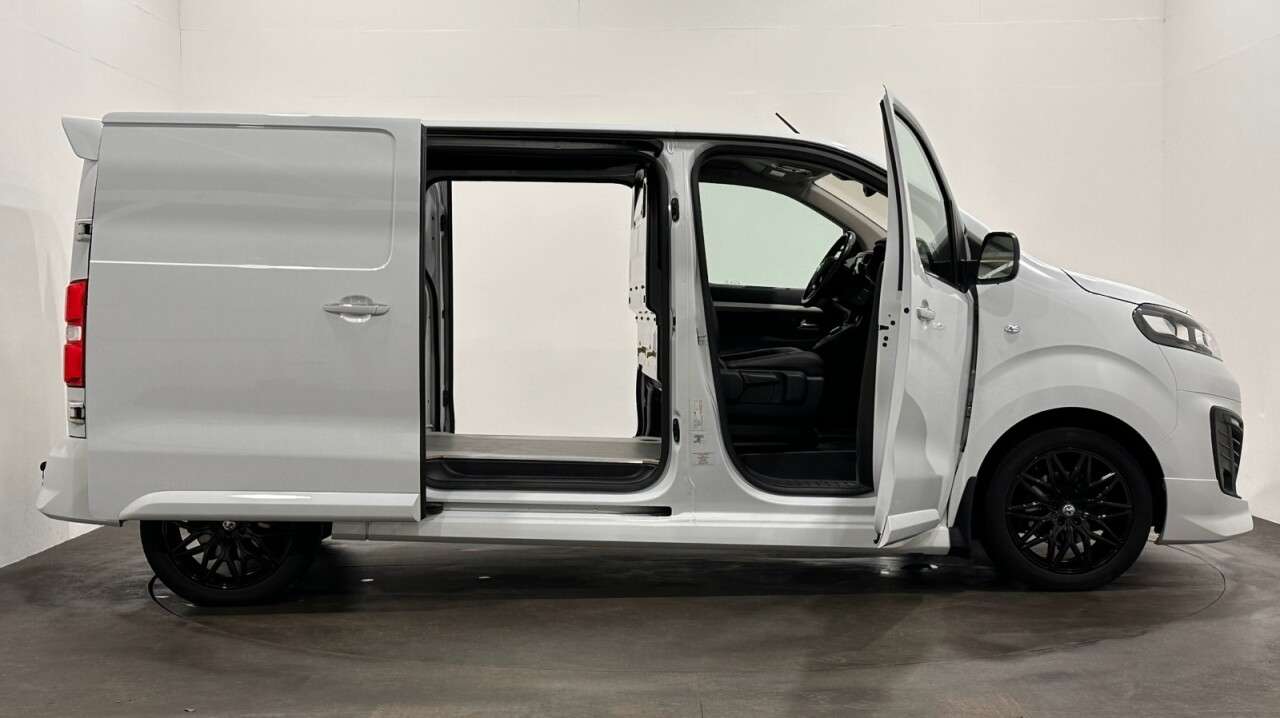 2023 VAUXHALL VIVARO 2023 VAUXHALL VIVARO