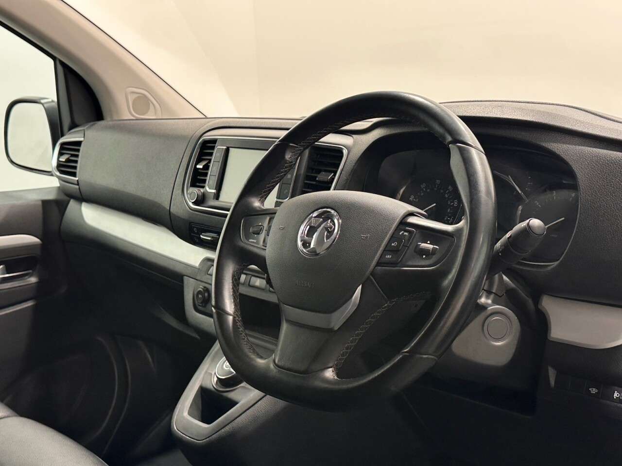 2023 VAUXHALL VIVARO 2023 VAUXHALL VIVARO