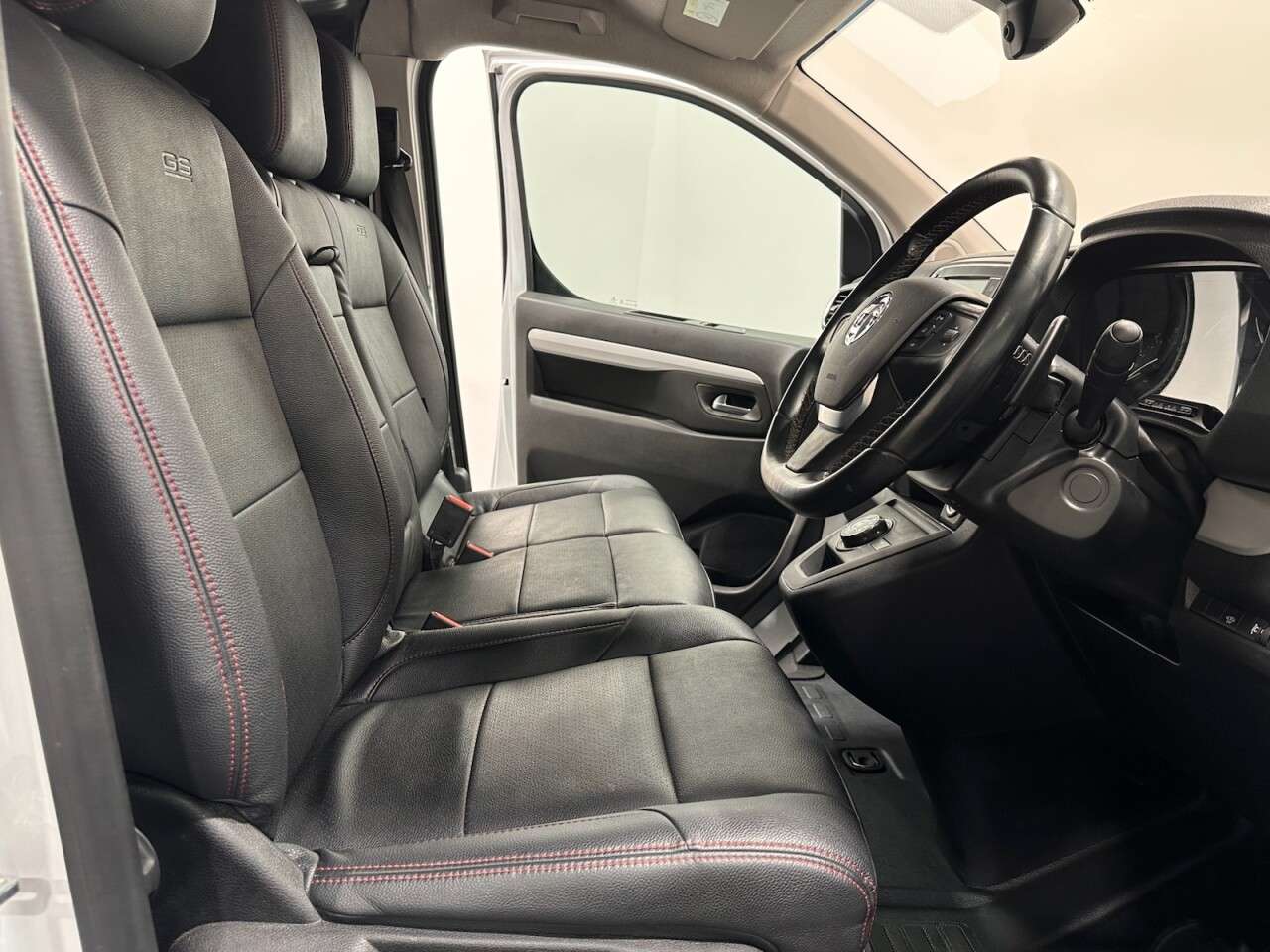 2023 VAUXHALL VIVARO 2023 VAUXHALL VIVARO