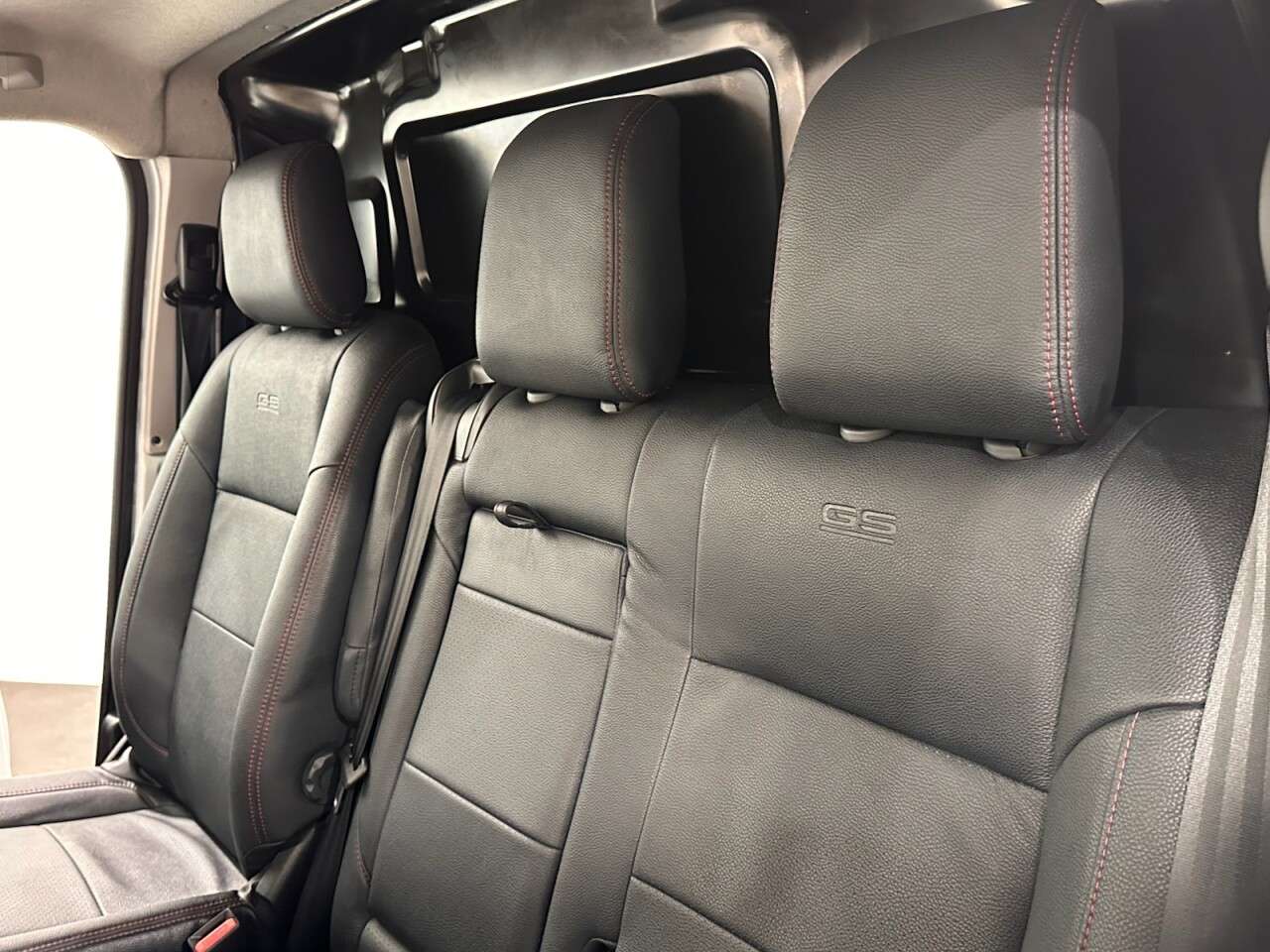 2023 VAUXHALL VIVARO 2023 VAUXHALL VIVARO