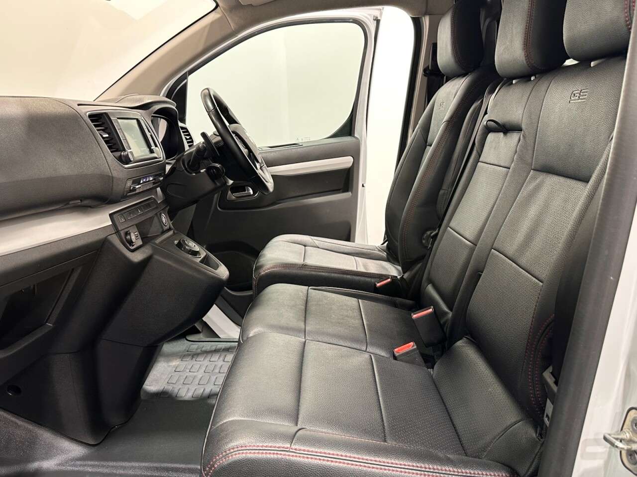 2023 VAUXHALL VIVARO 2023 VAUXHALL VIVARO