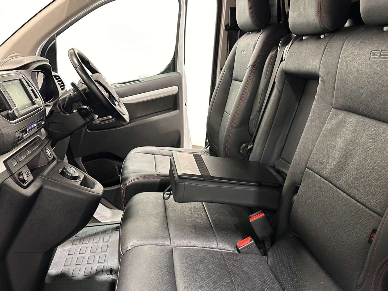 2023 VAUXHALL VIVARO 2023 VAUXHALL VIVARO