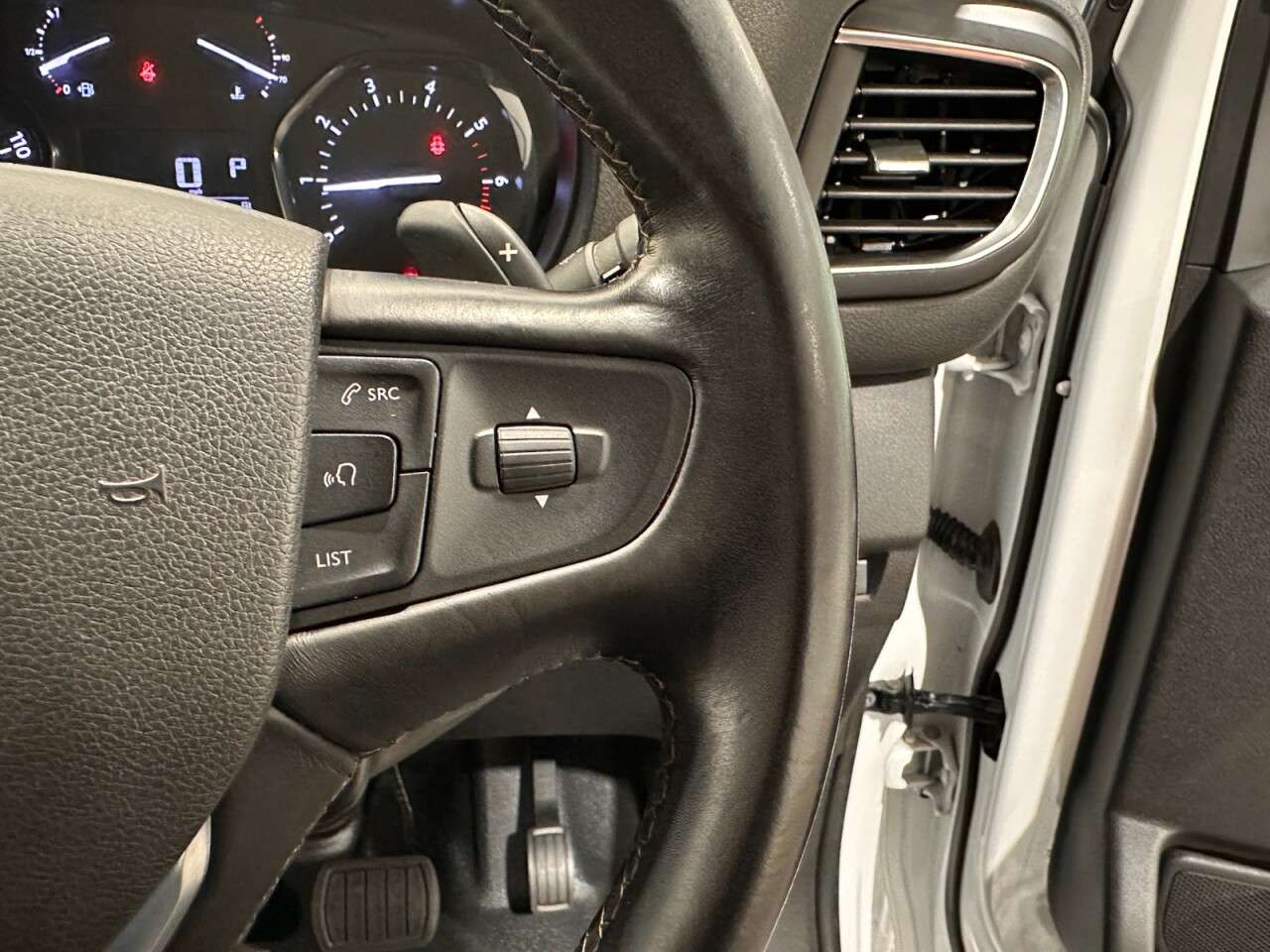 2023 VAUXHALL VIVARO 2023 VAUXHALL VIVARO