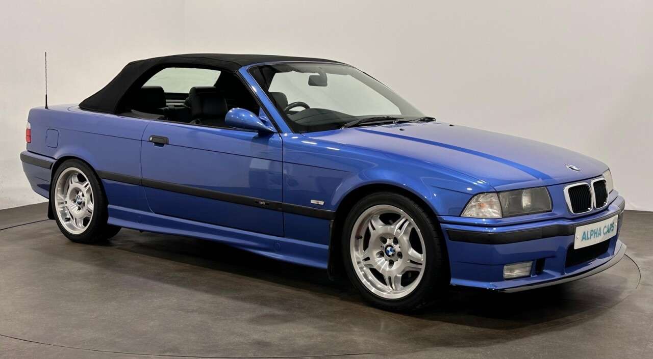 A 1998 BMW M3 3.2 Evolution Convertible 2dr Petrol Manual (270 g/km, 321 bhp) Estoril Blu A 1998 BMW M3 3.2 Evolution Convertible 2dr Petrol Manual (270 g/km, 321 bhp) Estoril Blu
