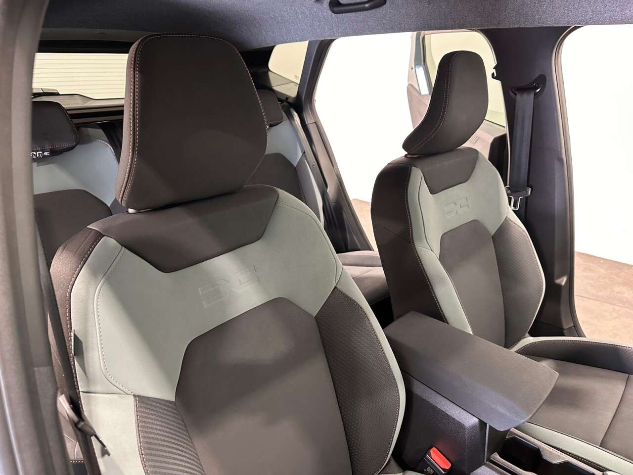 2025 DACIA DUSTER 2025 DACIA DUSTER