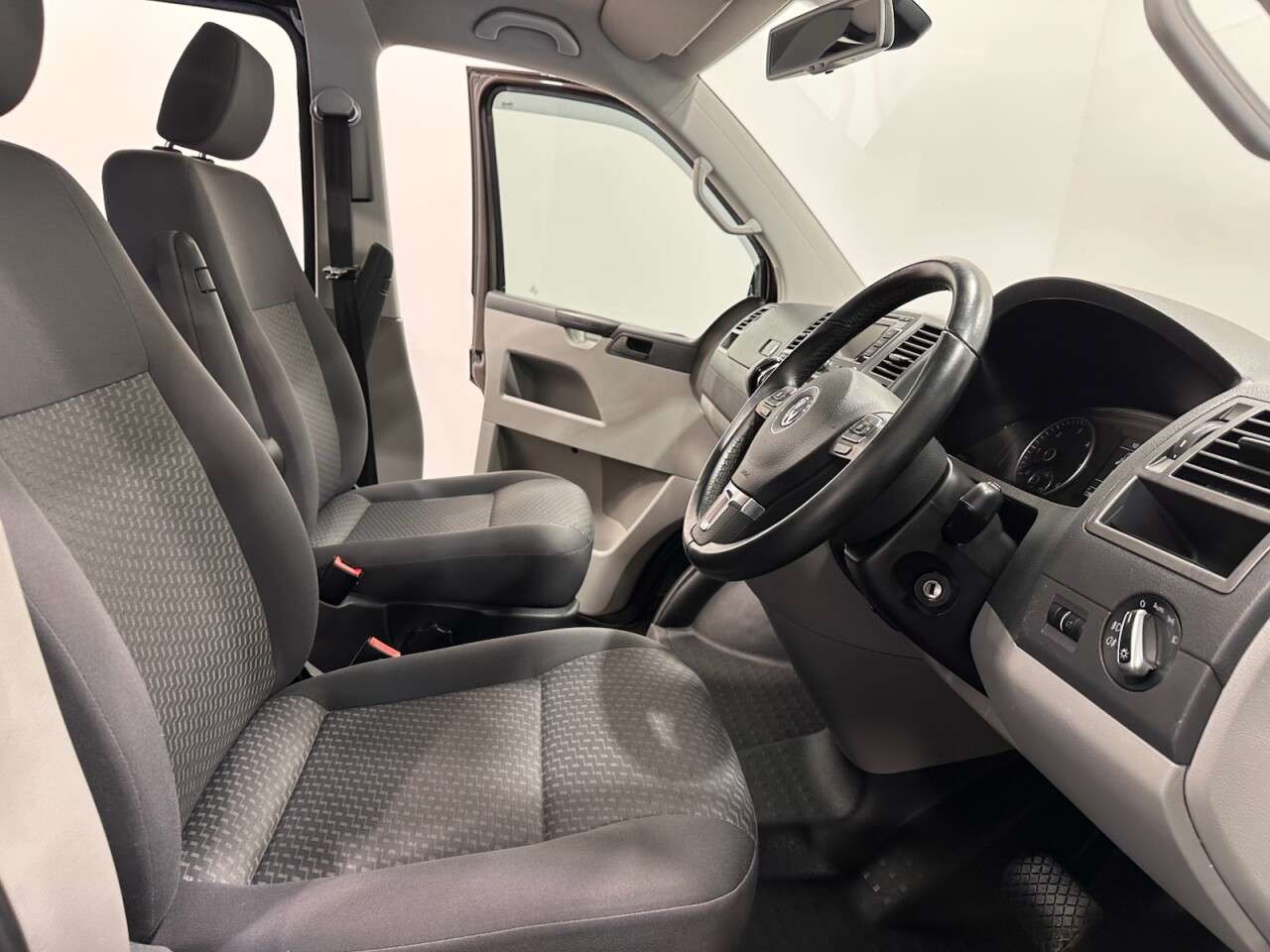 2015 VOLKSWAGEN TRANSPORTER 2015 VOLKSWAGEN TRANSPORTER