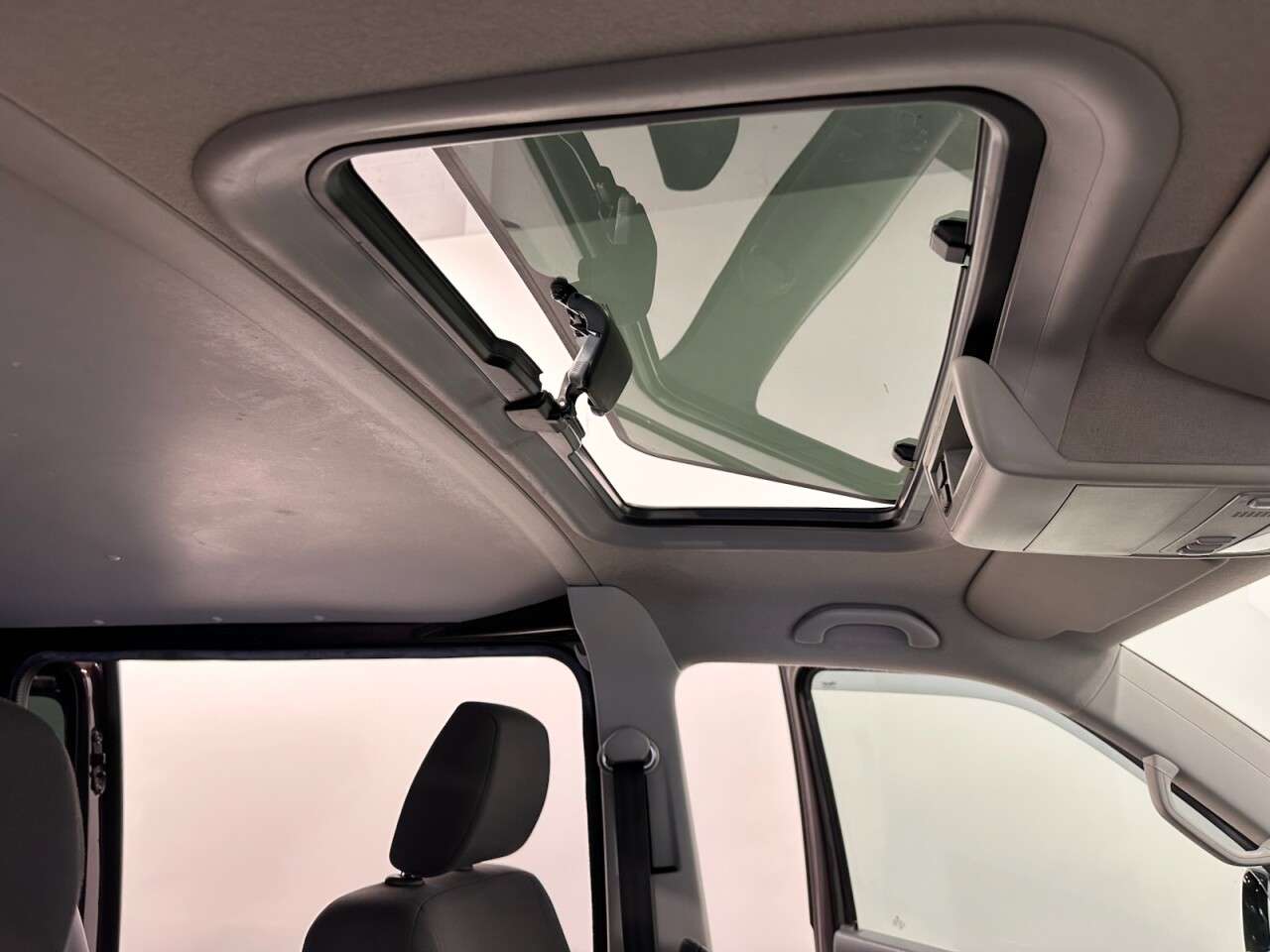 2015 VOLKSWAGEN TRANSPORTER 2015 VOLKSWAGEN TRANSPORTER